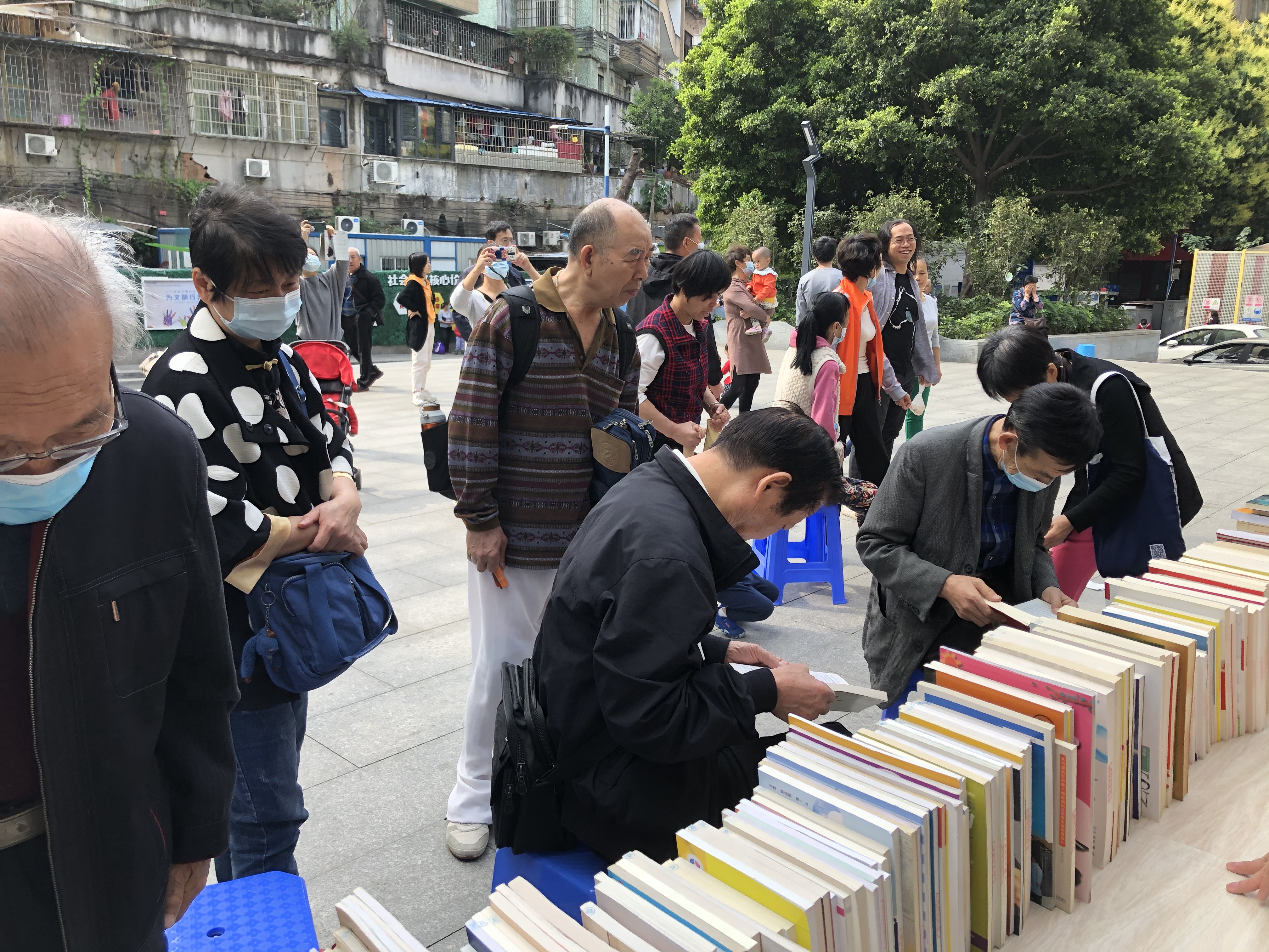 越秀区图书馆 华乐分馆 "品读红色经典 共享阳光阅读"活动